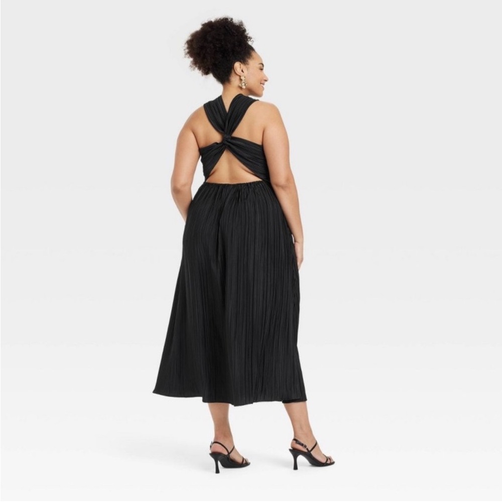 a new day Black Halter Open Back Pleated Maxi Dress with Twist Neck - Picture 3 of 8